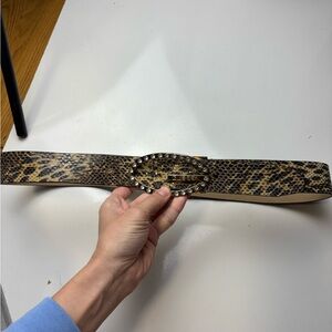 Guess vintage snake print leather belt‎